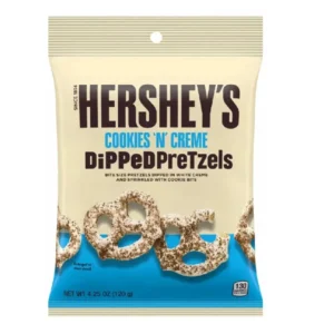 Hershey's Fehércsokoládéba mártott, kekszdarabos perecek (120g)
