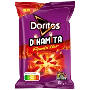 Doritos - Extrán csípős, intenzív zöldfűszeres tekert tortilla chips (85g)